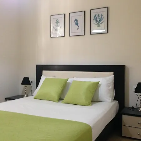 White Jasmine Appartement *