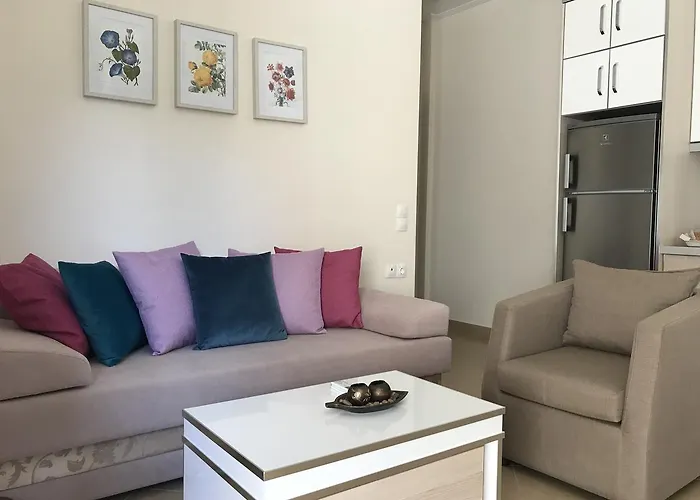 White Jasmine Sarandë